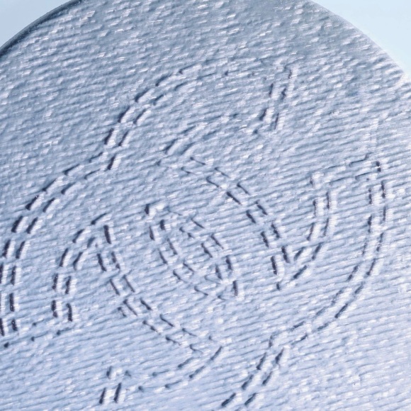 CHANEL COCO DENIM Illuminating Powder - Picture 3 of 5